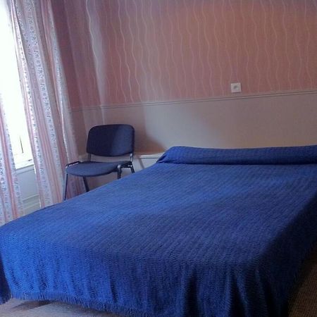Hotel Des Arts Париж Экстерьер фото